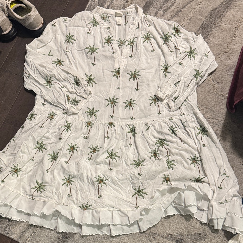 H&M White Dress with Green Palm Embroidery